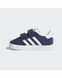 Zapatillas de velcro Adidas Gazelle Azul marino con detalles en blanco para niño izquierda