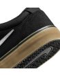Zapatillas de Skateboard para hombre Nike Skateboarding Chron 2 negras con suela de goma y logo swoosh blanco talón