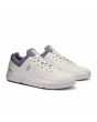 Zapatillas On Running The Roger Advantage color blanco y gris fósil para hombre frontal