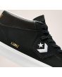 Zapatillas de skate Converse Louie Lopez Pro Low Top Mid negras para hombre lateral