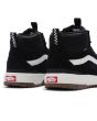 Zapatillas resistentes al agua Vans UltraRange EXO Hi MTE-1 negras y blancas para hombre posterior