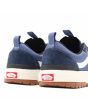 Zapatillas Vans UltraRange EXO MTE-1 en color azul marino con banda lateral blanca posterior