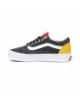 Zapatillas Vans UY Old Skool Coastal en color negro grisáceo y amarillo con banda lateral blanca para niño de 4 a 8 años izquierda