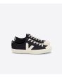 Zapatillas ecológicas Veja Nova Canvas negras con detalles y suela beige para hombre