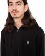 Hombre con Sudadera de capucha y cremallera Element Cornell Classic Negra logo bordado