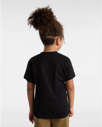 Niña con camiseta infantil Vans Classic Negra con logo blanco