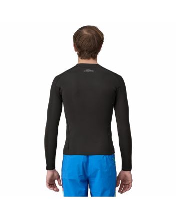 Hombre con Chaquetilla surf Patagonia Yulex Regulator Lite Front Zip de manga larga negra 2mm