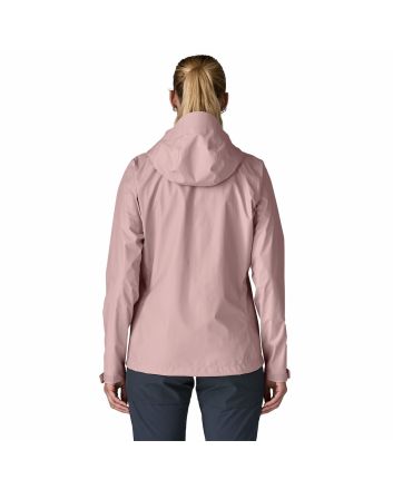 Mujer con chubasquero Patagonia Torrentshell 3L Rain Jacket Quiet Violet