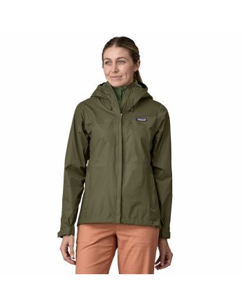 Mujer con Chubasquero Plegable Patagonia W's Torrentshell 3L Rain Jacket Verde Pino