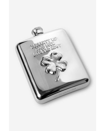 Carhartt WIP Clover Flask plateada – vista frontal con grabado 3D