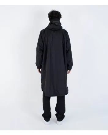 Hombre con Chubasquero largo tipo poncho cambiador Hurley Ice Poncho Sherpa negro