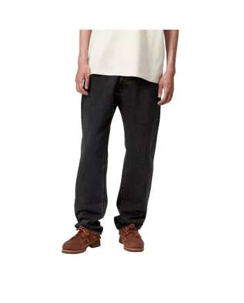 Hombre con pantalón vaquero Carhartt WIP Klondike Negro Lavado a la piedra