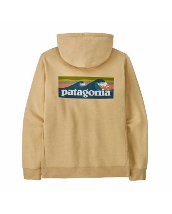 Sudadera con capucha Patagonia Boardshort Logo Uprisal Hoody unisex en color amarillo Beeswax Tan, vista trasera con gráfico surf y logo