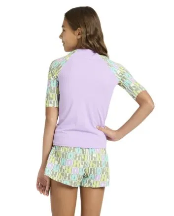 Niña con camiseta de protección solar UPF 50 Roxy Active Verde y Malva