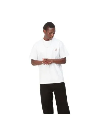Hombre con Camiseta de manga corta Carhartt Wip American Script blanca 