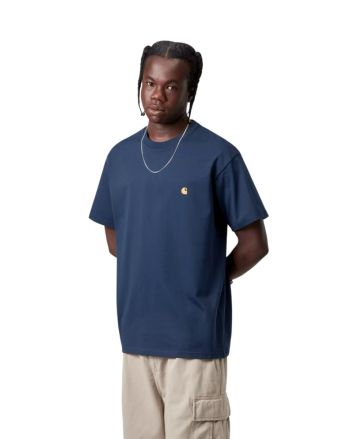Hombre con camiseta Carhartt WIP Chase Jupiter Gold