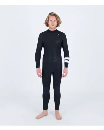 Hombre con traje de surf con cremallera en la espalda Hurley Advant 4/3mm Fullsuit Negro