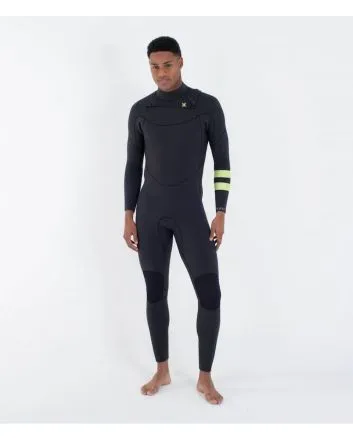 Hombre con traje de surf Hurley Plus 4/3mm Fullsuit Negro-Lemon 