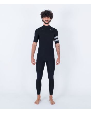 Hombre con traje de surf de manga corta y cremallera en el pecho Hurley Plus 2/2mm negro