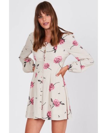 Mujer con Vestido Corto Amuse Society Easy On The Eyes blanco floral