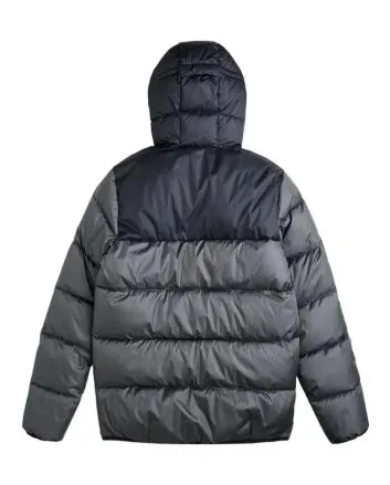 Cazadora impermeable acolchada con capucha Vissla North Seas Eco Puffer color gris oscuro para hombre