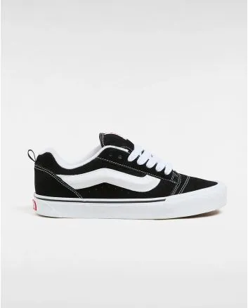 Zapatillas Vans Knu Skool Negras y Blancas Unisex