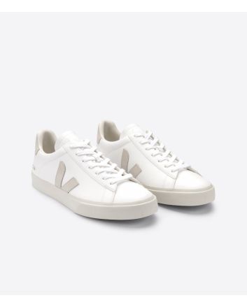 Zapatillas Ecológicas Veja Campo Chromefree White Natural Suede blancas con detalles en beige unisex